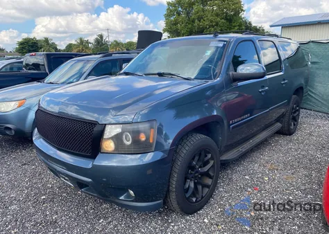 2008 Chevrolet Suburban 1500 Lt из США, поврежденный, VIN 1GNFC16068R157786